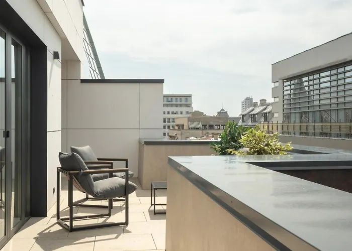 Manu Art Living Edition Victoriei Bucharest